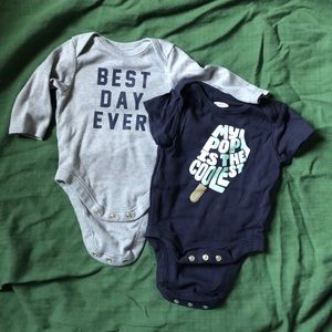 Short and long sleeve onesie